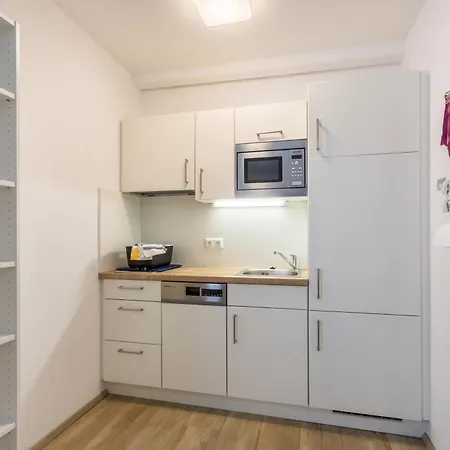 Haus Melanie - Golicia 4 Velden am Woerthersee